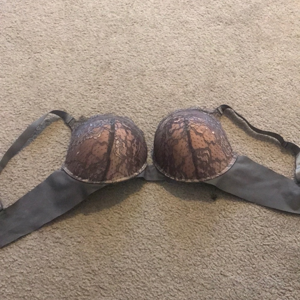 STRM LINE intimates bra size 42 D